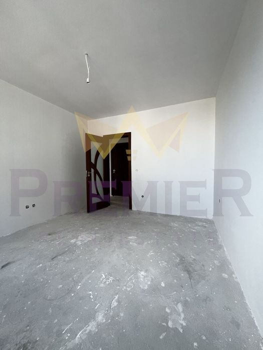 Продава се Тристаен апартамент в Варна, Виница - 96 кв.м за 1396 €/кв.м - Снимка #7