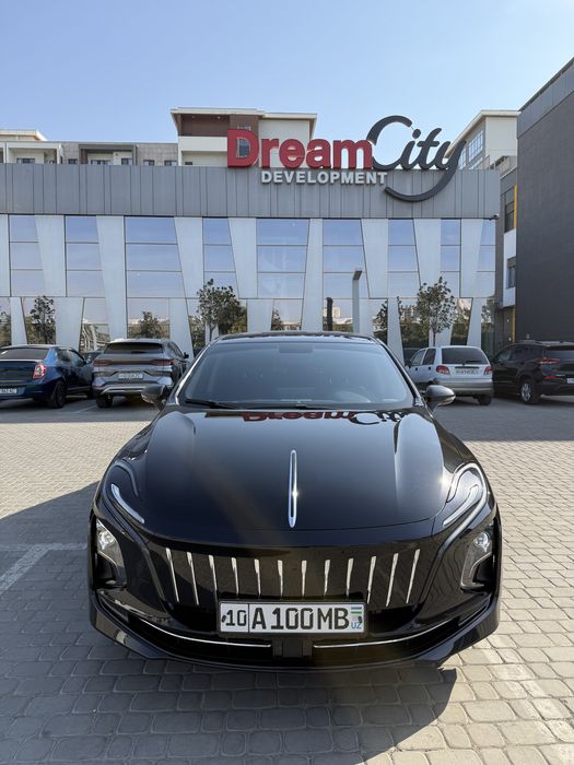 Hongqi eqm5 450 km