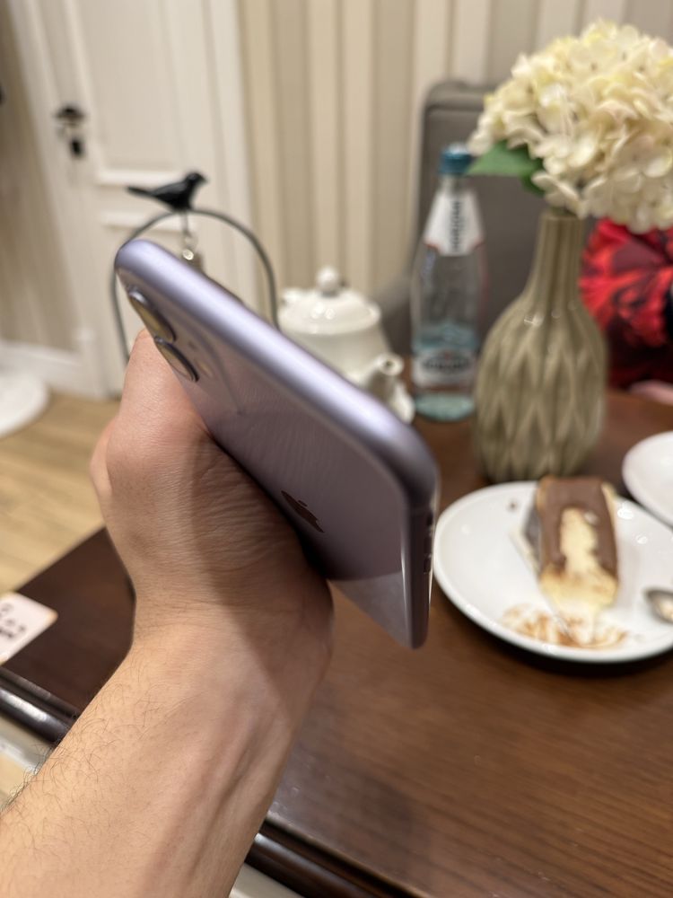 Iphone 11  64 GB