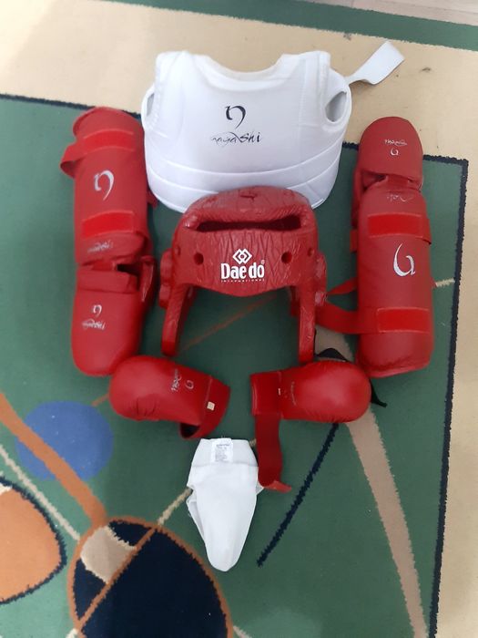 Спортивные принадлежности для каратэ