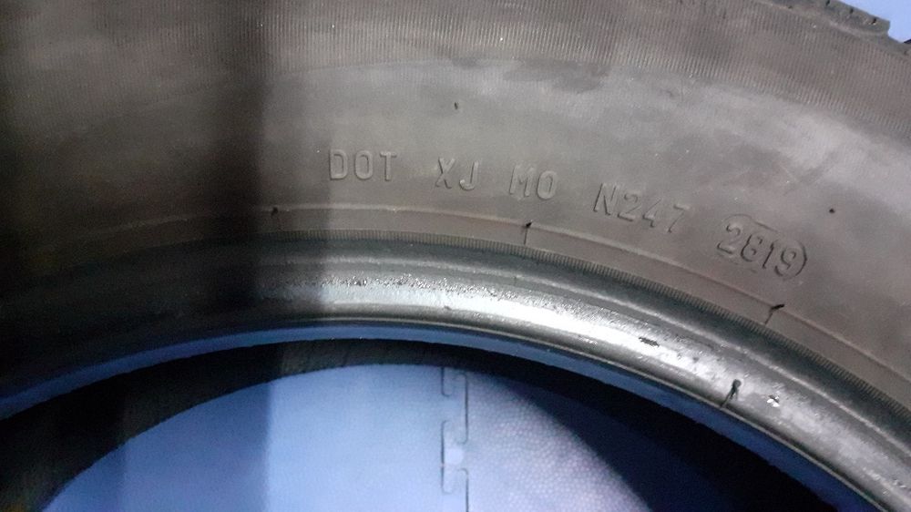 De vânzare cauciucuri