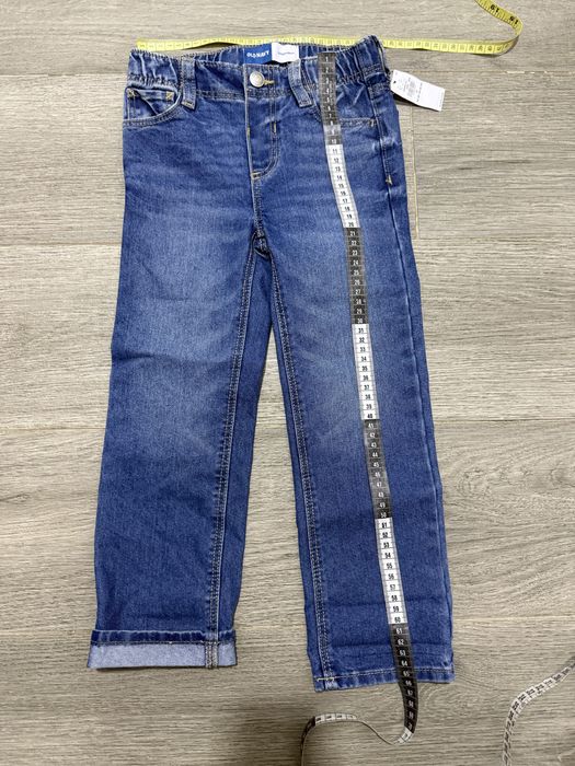 Новые прямые джинсы на возраст 5-6 лет ,фирма old navy