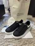 Alexander McQueen size 43 fit 42