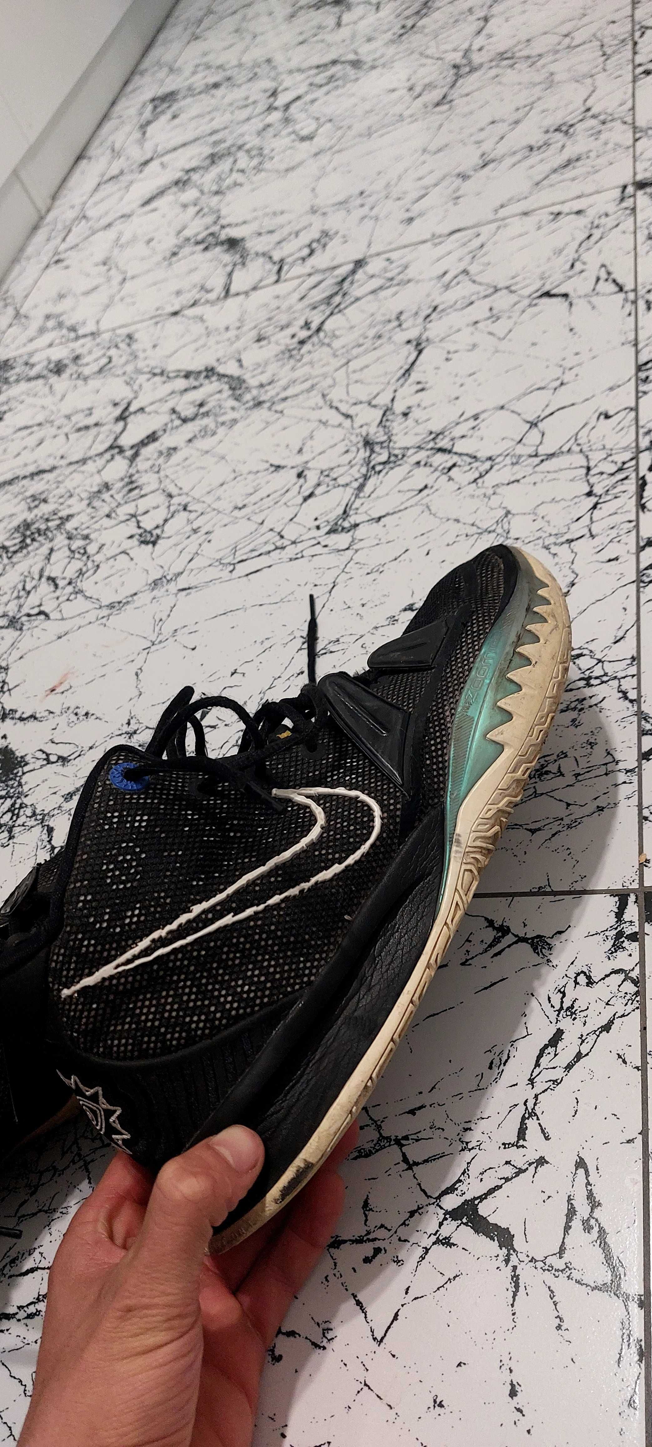 Баскетболни обувки Kyrie 7 45ти номер