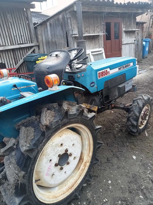 Tractor Mitsubishi