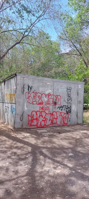 Сдам гараж  на длительный срок,, район Юго -восток