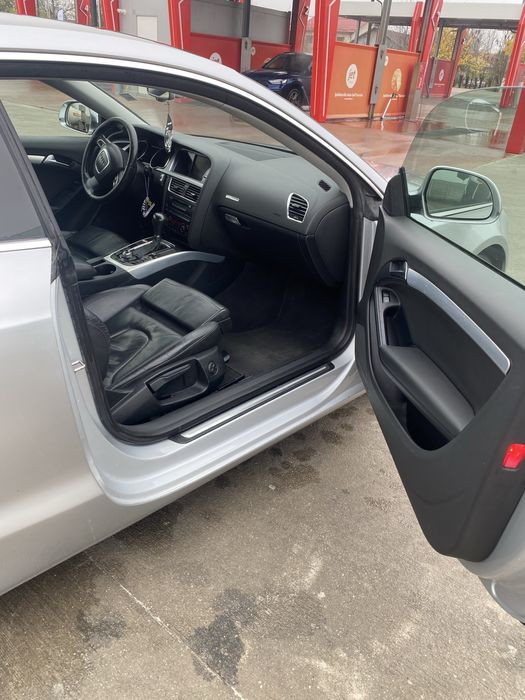 Vand sau schimb audi a5 coupe