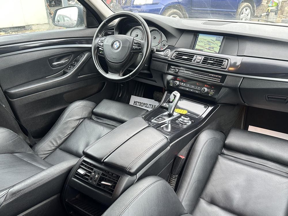 BMW 520d 2011 AUTOMAT •Distronic• Piele Navigatie