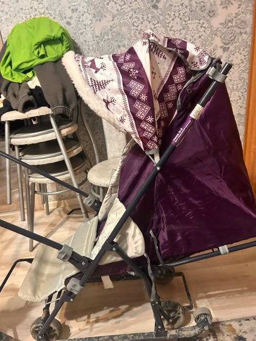 Продам хорошие санки с колесами