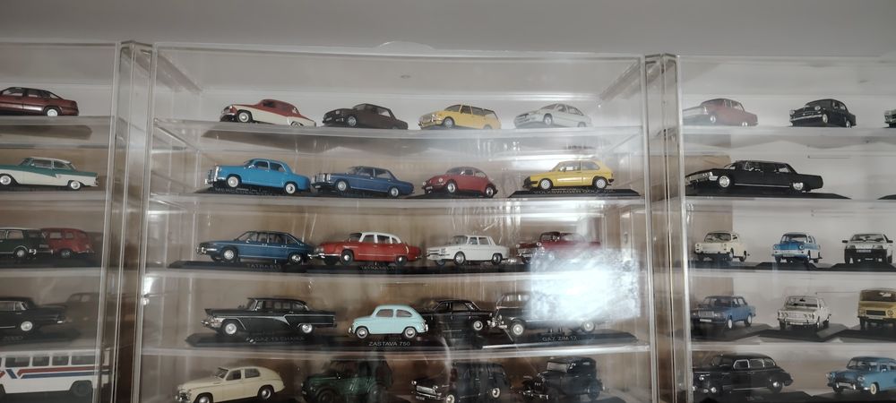 Vând mașini de legenda