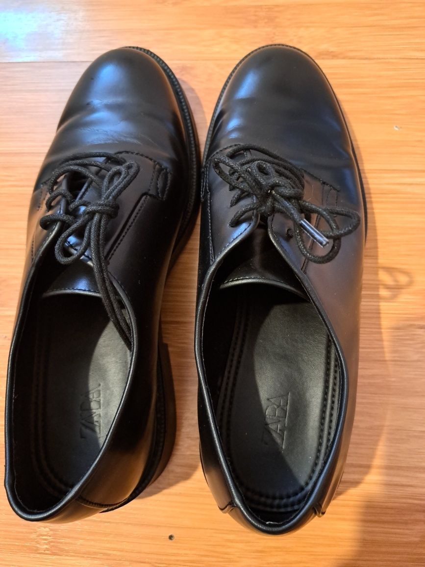 Pantofi barbati Zara
