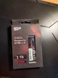 SSD M2, căști cu fir