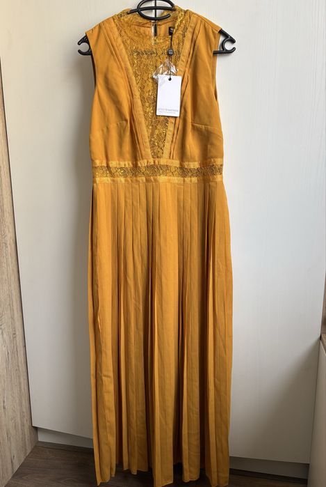 Нова рокля Little Mistress и подарък пуловер