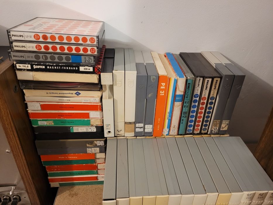 Lot 30 benzi magnetofon