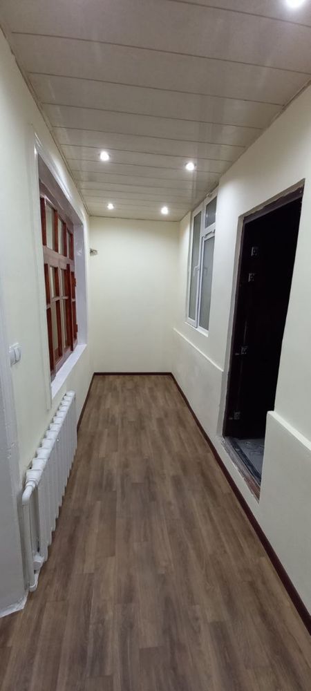 Yunusobod 7 kv 1 etaj 2 xonali padvol agaroti bor 350$