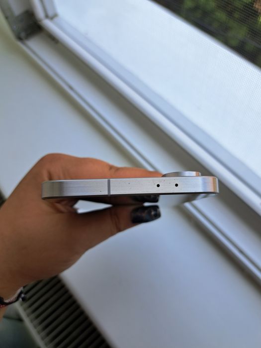 Vând Samsung A 56 5G