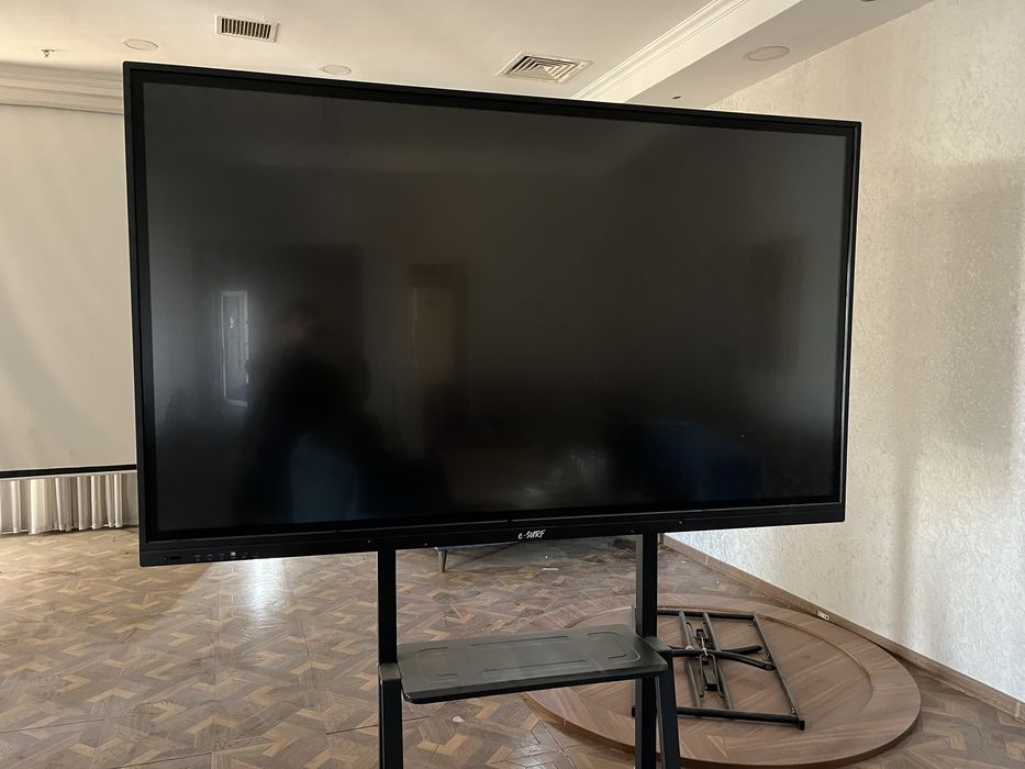 Интерактивная панель e-SURF 86" D8612