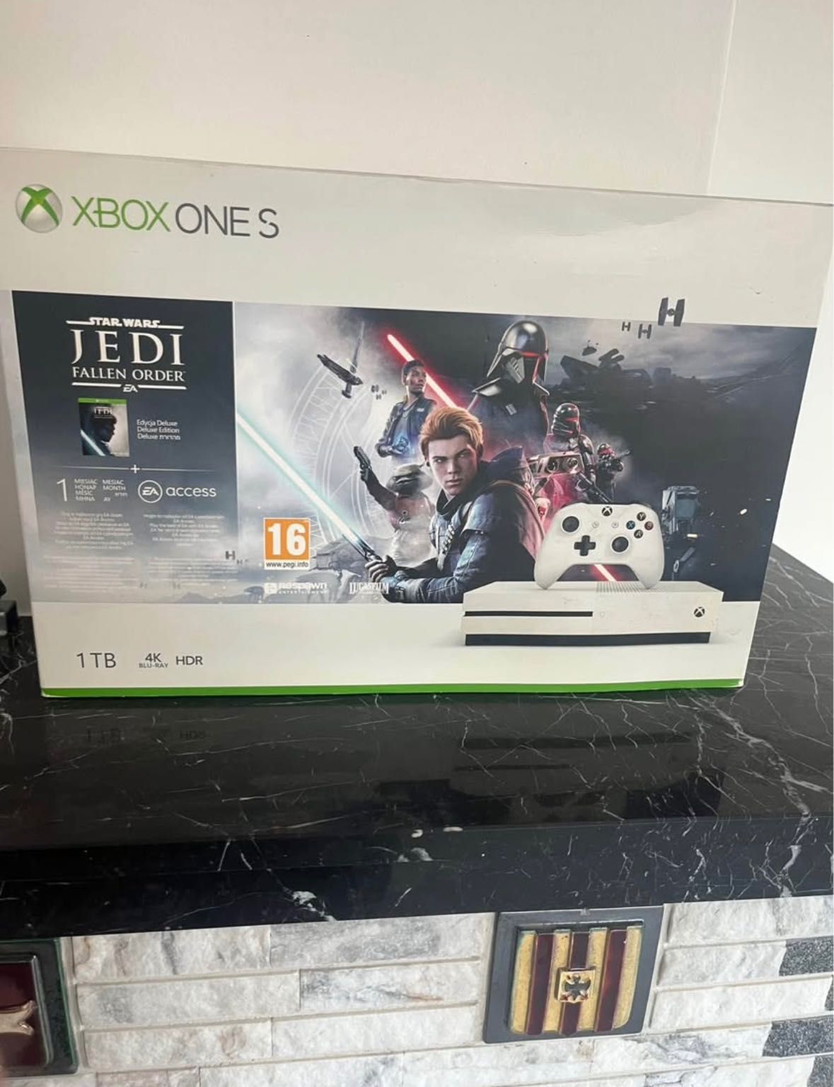 Vând Xbox one S!