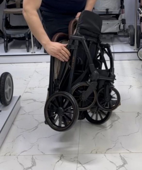 Коляска детская чемодан.