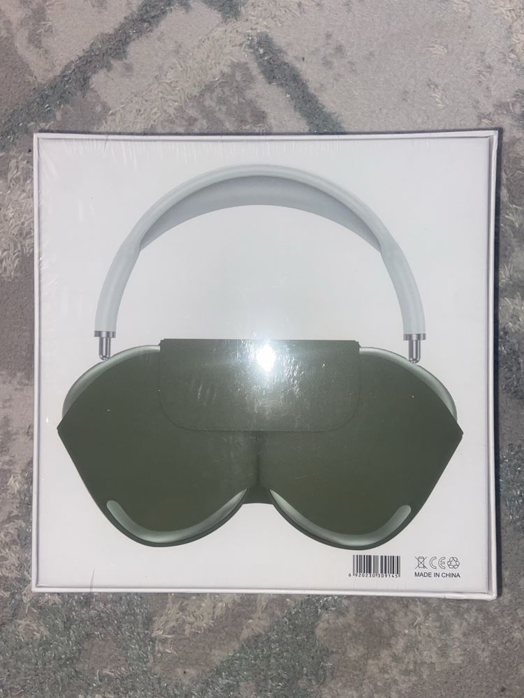 AirPods Max новый
