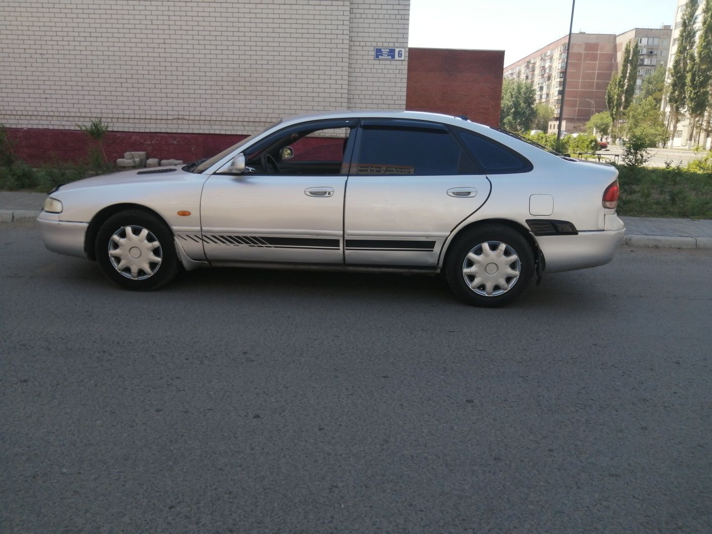 Mazda 626 ge Cronos