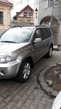 Nissan X-Trail T30,an2006,panoramic,navi,4X4,diesel,in stare excelenta