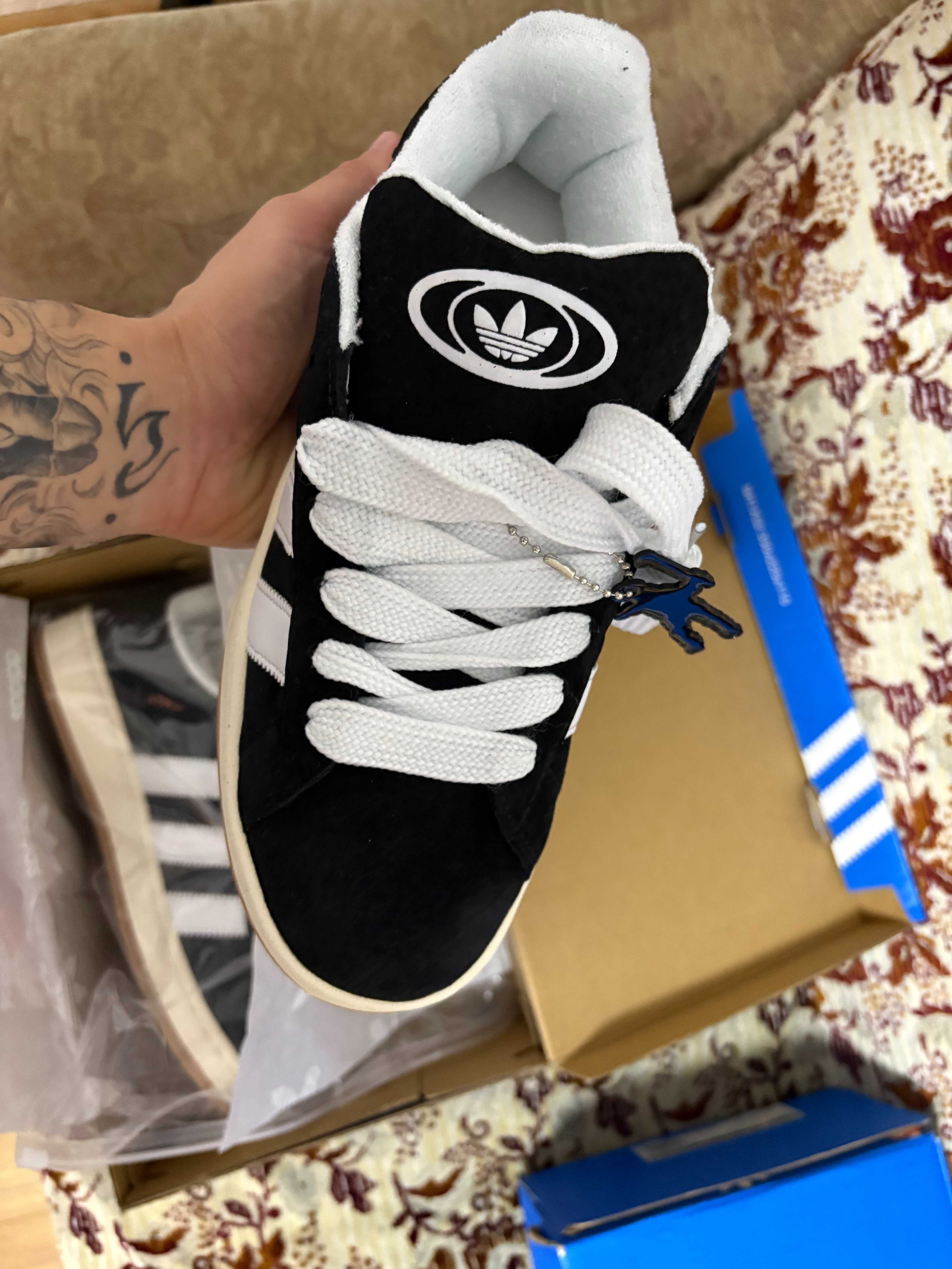 Adidas Campus 00 culoare Negru, produs identic cu cel din poze