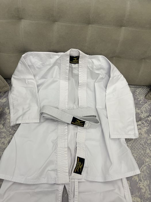Кимоно для карате/дзюдо