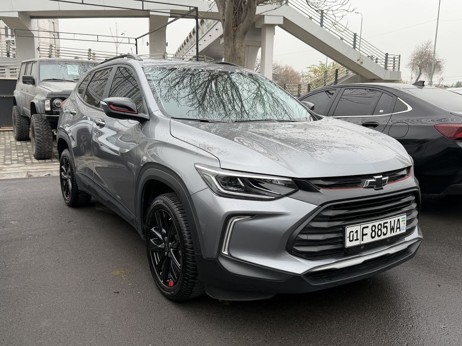 Продаю трекер 2021 Red Line