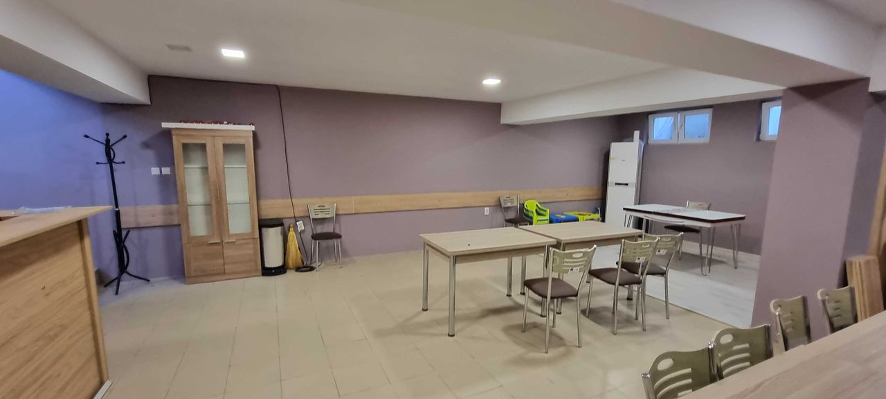 Продава се  в Разград, Център -  кв.м за 0 €/ - Снимка #2