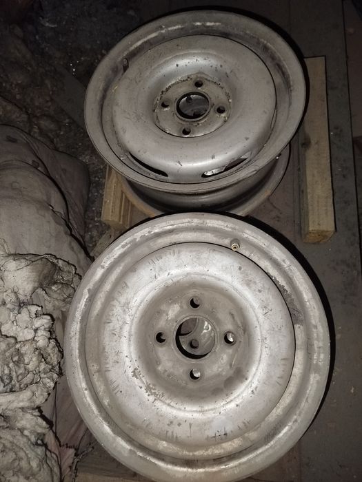 Продам диски 4 шт от гольф 2