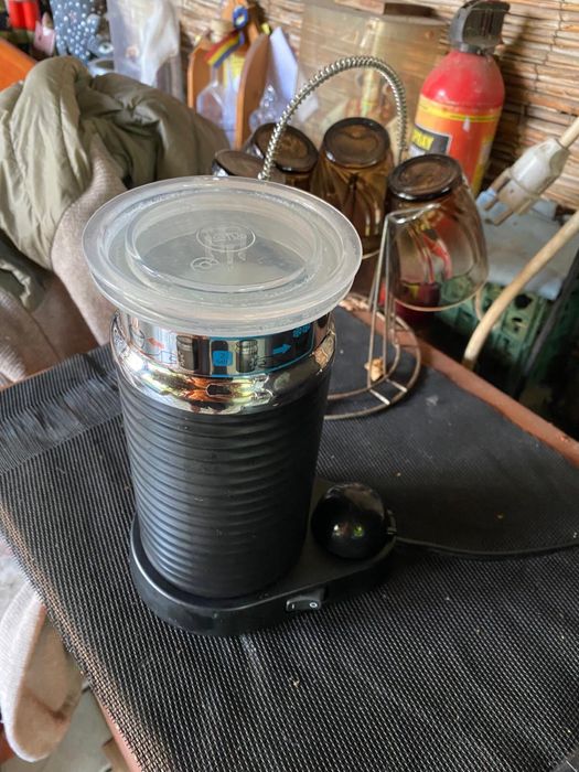 Aparat aeroncino nespresso