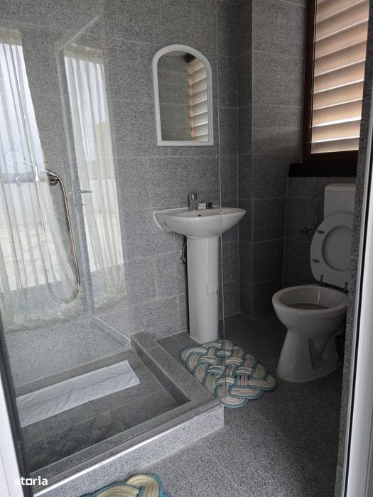 Inchiriez Apartamente Si Garsoniere Nemobilate (250-350 Euro)