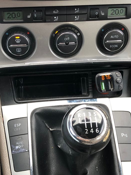 Vând Passat b6 1.6 TFSI