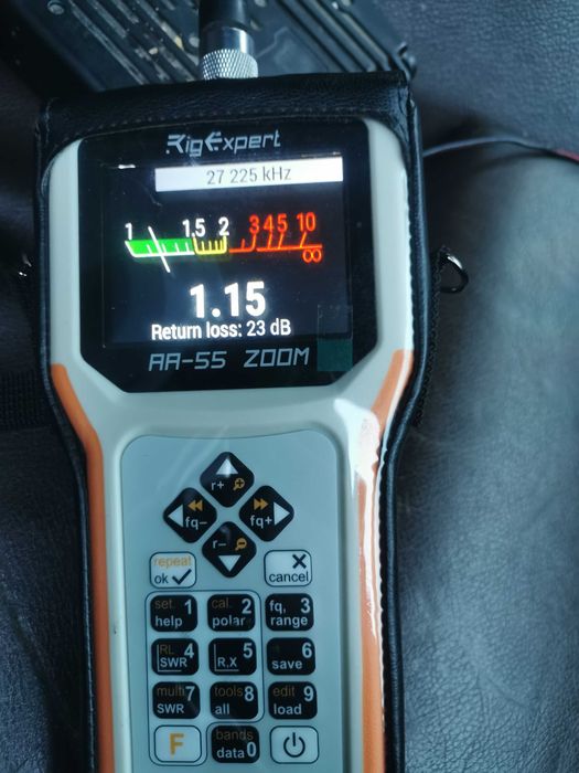 Calibrare Antena Statie Radio CB cu analizor de frecventa Profesional