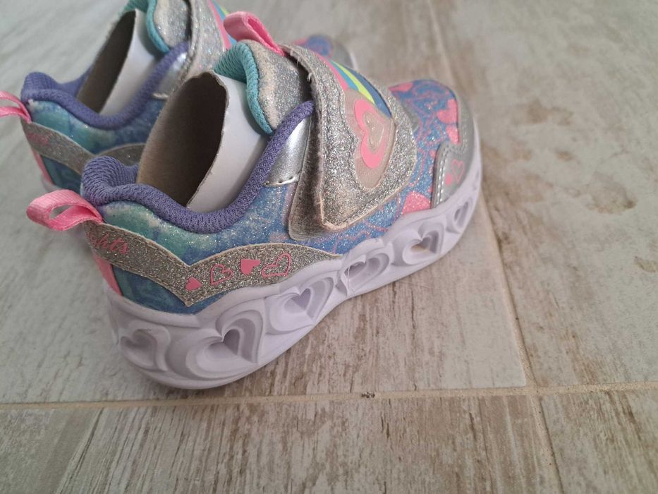 adidasi geox  piele interior/exterior , sckechers