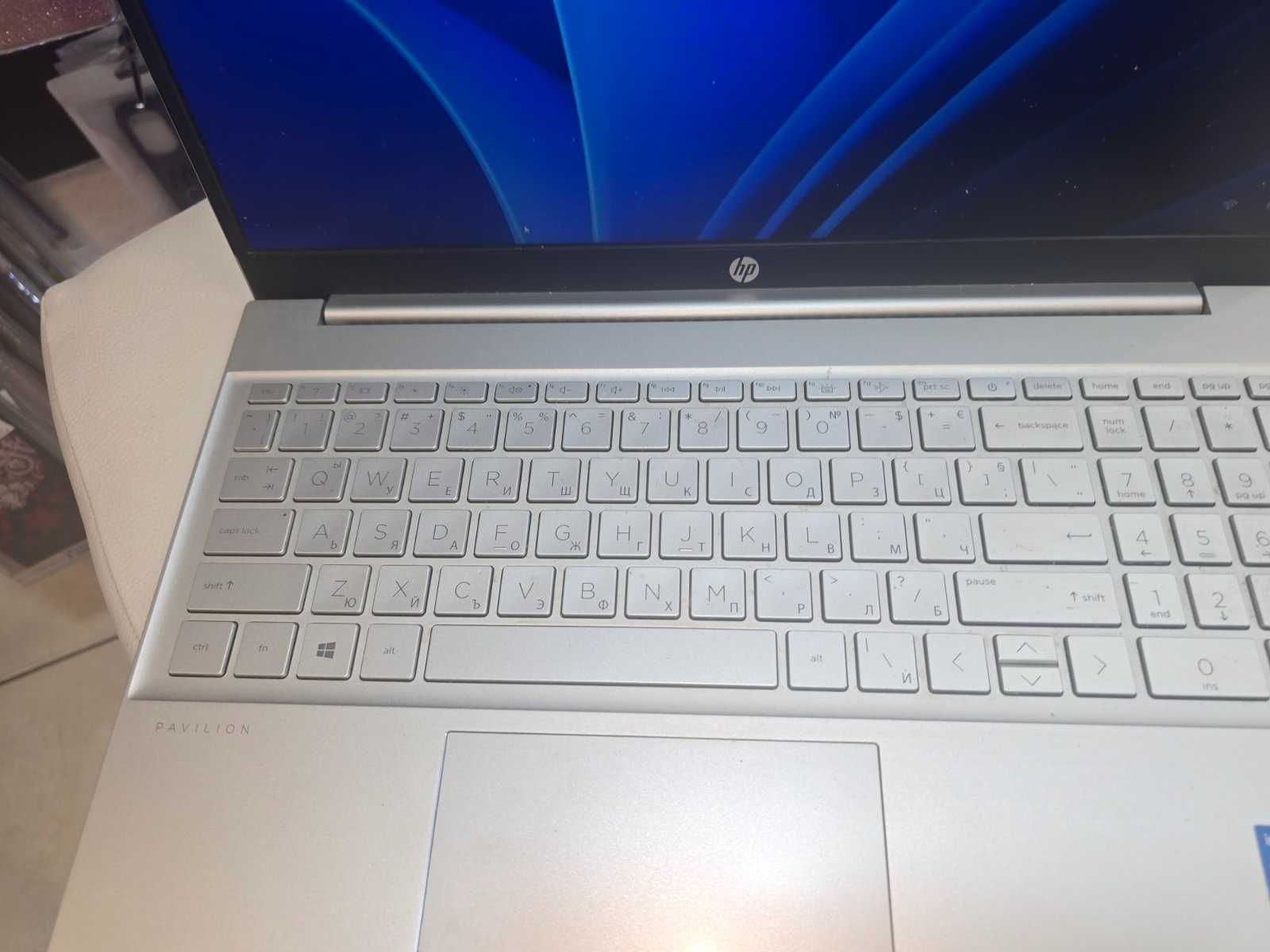 HP Pavilion 15. 11-то поколение