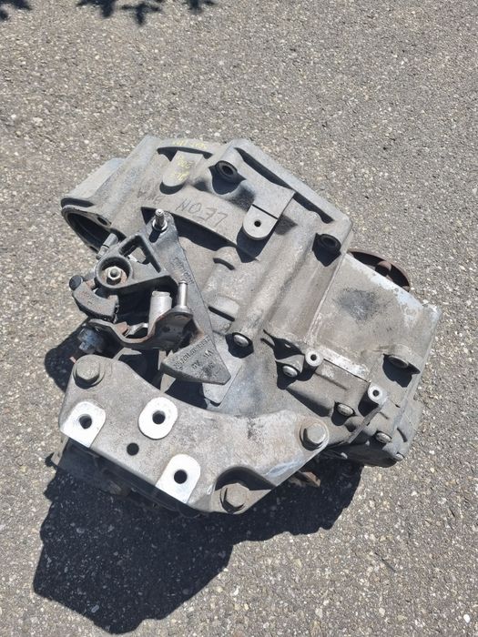 Cutie viteze HJH manuala 6+1 trepte Seat Leon FR 2.0 Turbo tfsi BWA