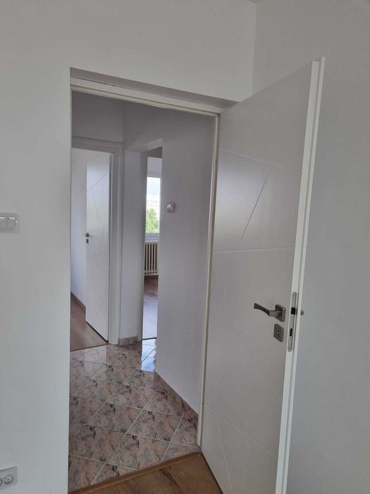 Apartament  3 camere Decomandat confoert 1