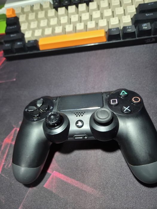 Maneta PlayStation 4