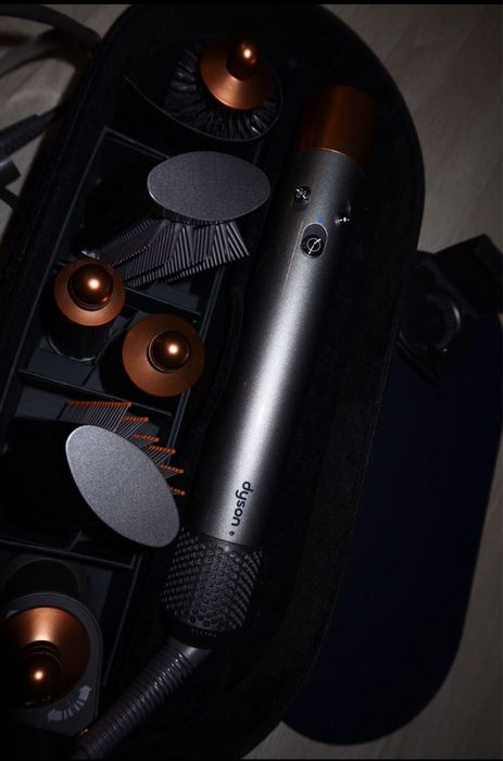 Продам стайлер Dyson Airwrap