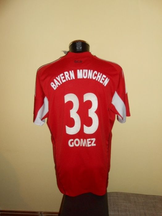 tricou bayern munchen gomez #33 2010 2011 marimea XL