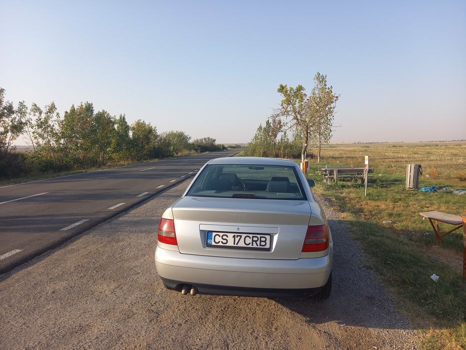 Se vinde Audi a4 b5