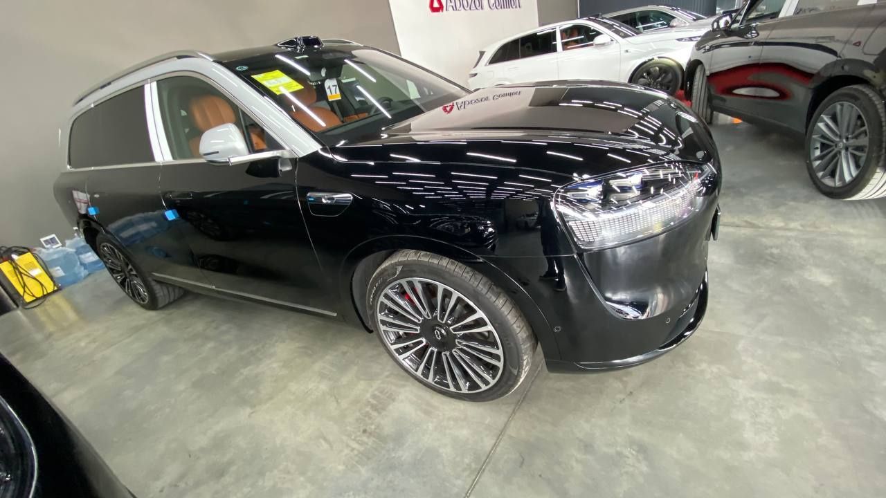 AITO M 9 FULL OPTION Li BYD zeekr 009 konrent