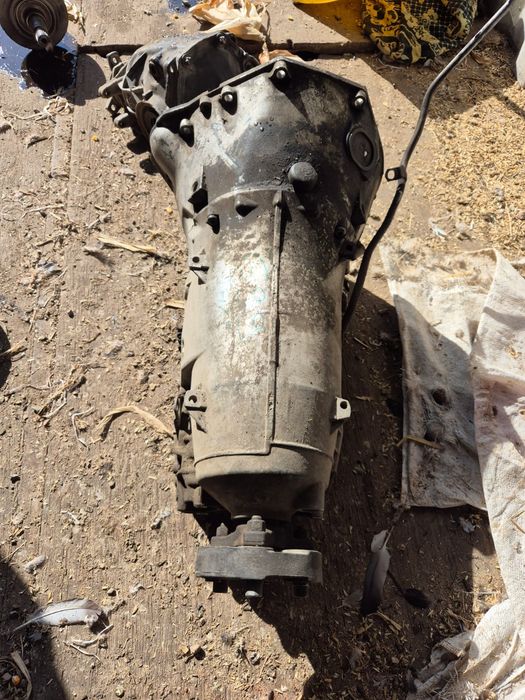 Продам коробку на мерседес 211 дизель