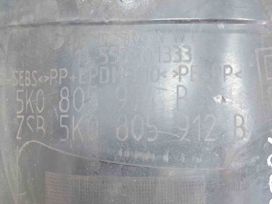 Carenaj roata dreapta fata Volkswagen Golf 6 (5K1) [Fabr 2009-2013] 5K