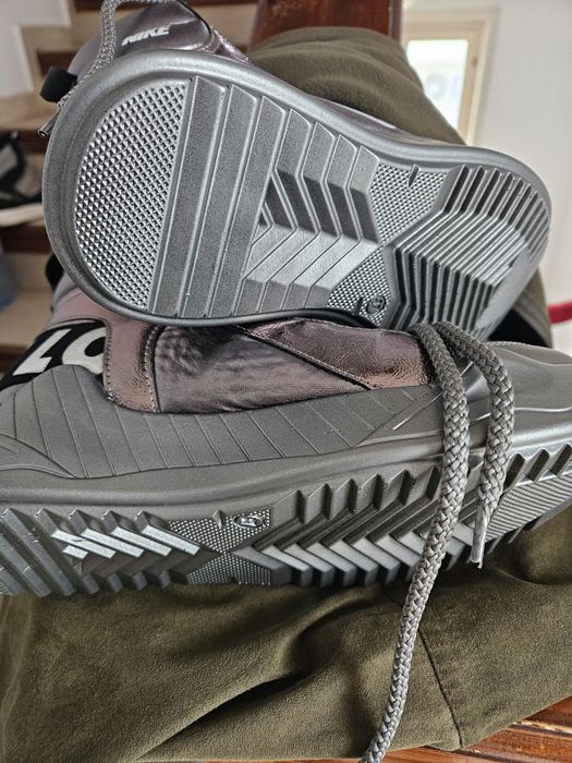 Зимни боти Nike 37