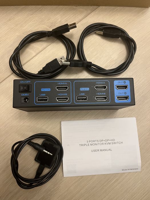 Switch KVM input pentru 2 PC cu 2 sloturi HDMI + USB 3.0 si output 2