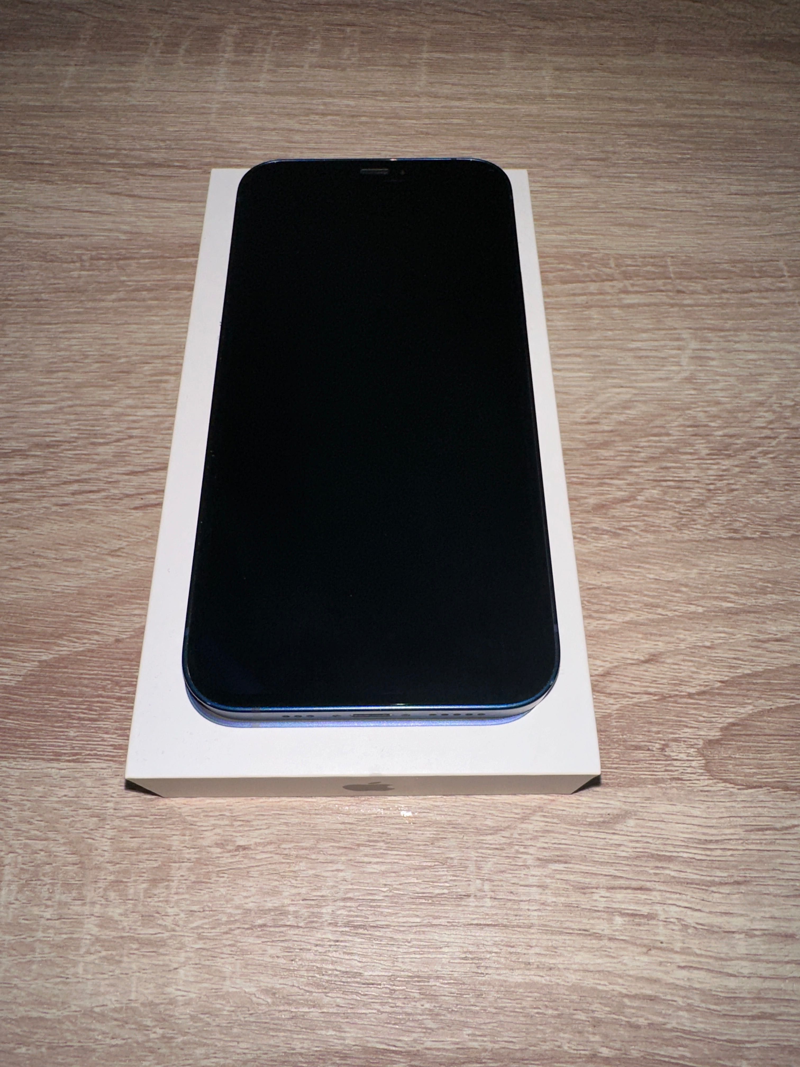 iPhone 12 Blue 64 GB ca nou