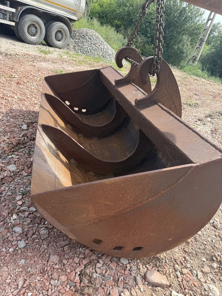 Cupe taluz pt excavator 20-30 tone